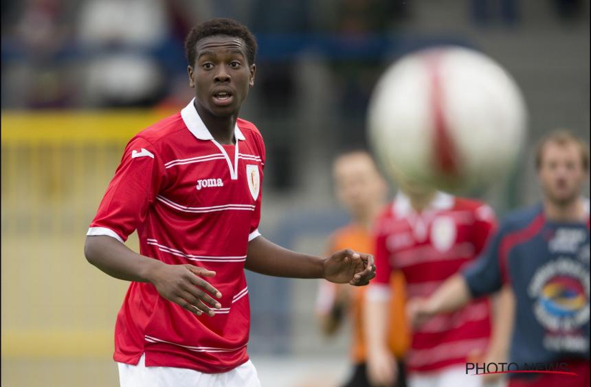 Yannis MBOMBO au Örebro SK