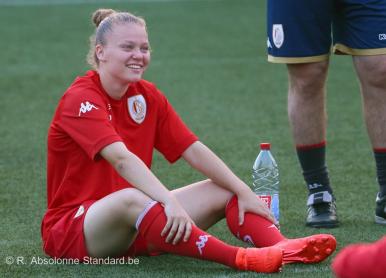 Standard Section Féminine : transferts et reprise
